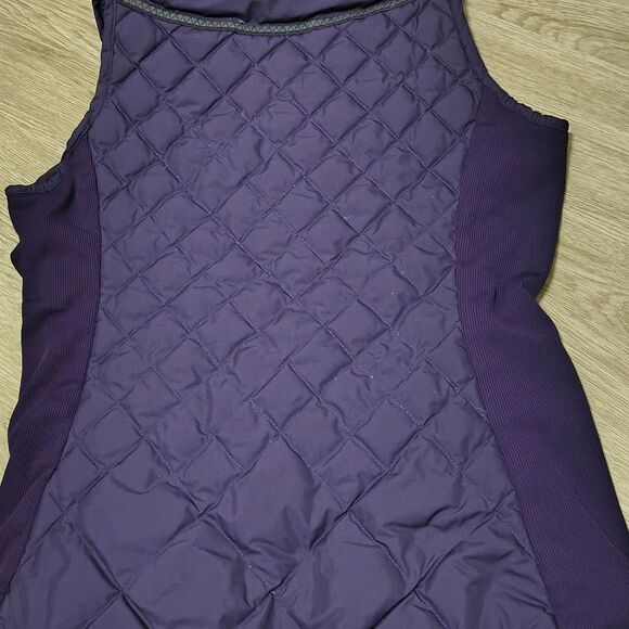 Lululemon Women's Purple and Black Gilet Vest - Picture 3 of 4